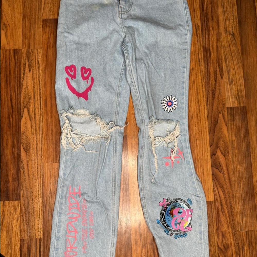 Boohoo Gray Jeans with Pink and Blue Designs